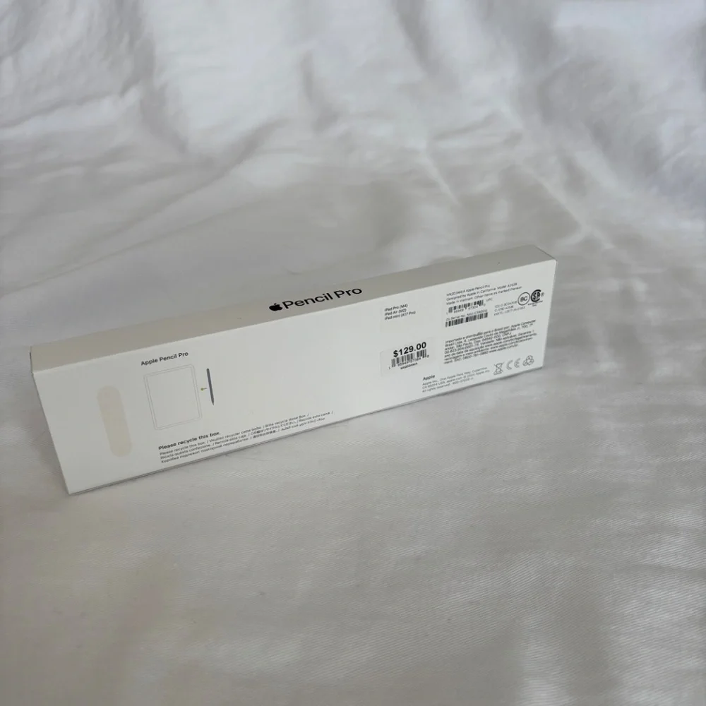Apple Pencil Pro Just the Box